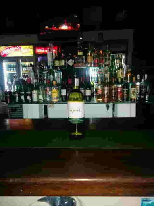 Bar & Nightlife