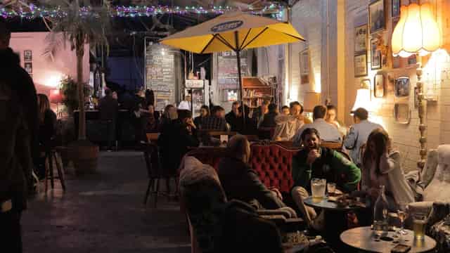 Bar