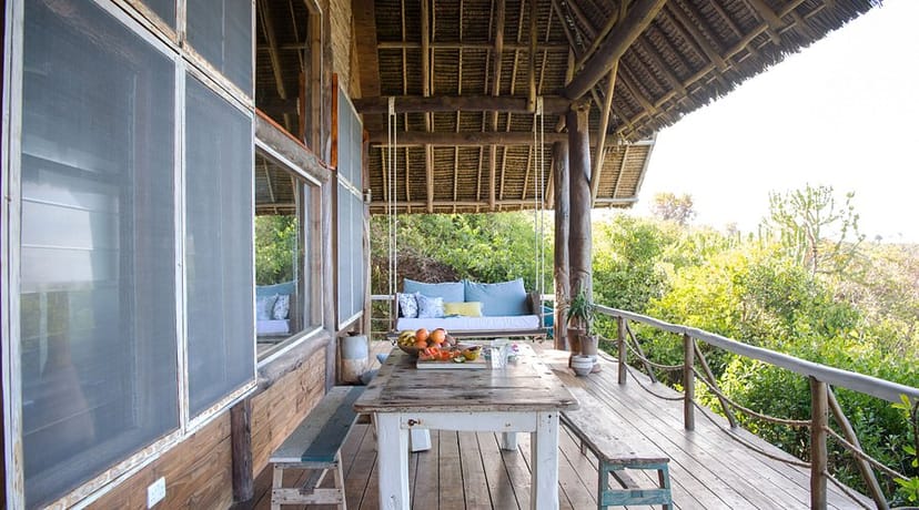 Anderson Bar & Restaurant: rustic open-air venue for executive retreats and boutique events.