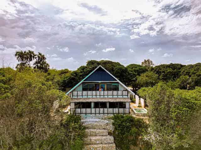 The Overhang