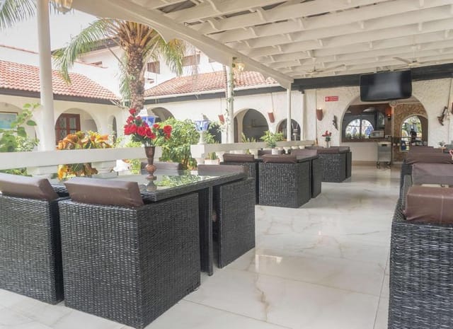 Best Western Jangwani Sea Breeze Resort outdoor meeting venue for corporate networking events.