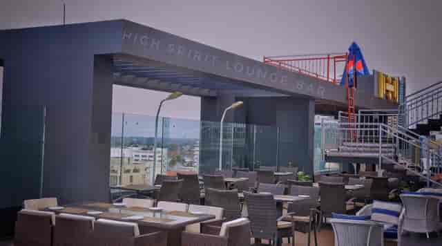 Rooftop lounge in Dar Es Salaam for networking events and cocktail parties.