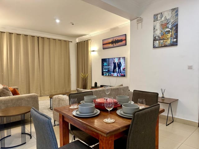 Victoria Place apartment breakout space for VIP meetings and creative boardroom sessions.