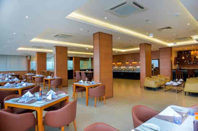 Restaurants Near ShaMool Hotel ...
