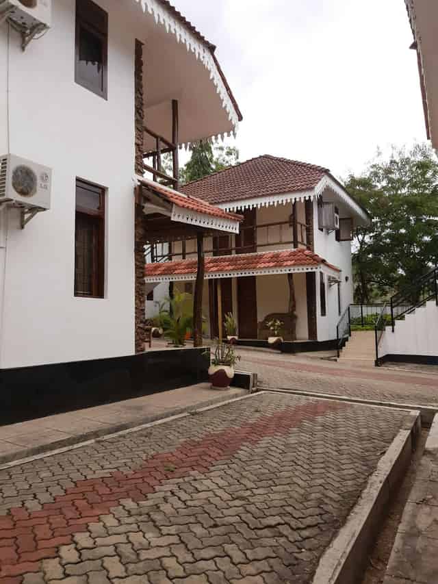 Private Retreat Area