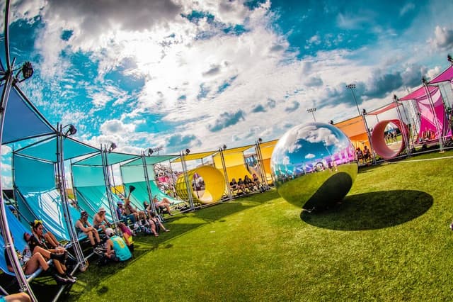 Rainbow Lounge