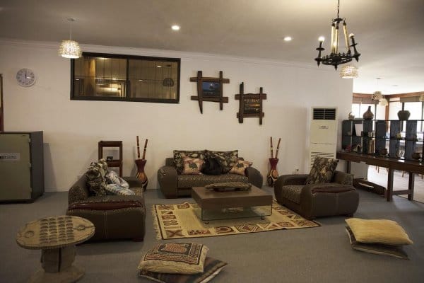 Casual breakout lounge at Wag Hill Lodge Mwanza for intimate team meetings and corporate retreats.
