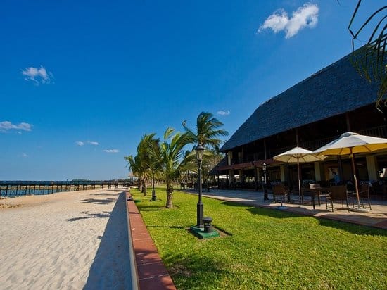 Mchanga Restaurant at White Sands: Beachfront venue for outdoor corporate events and receptions.