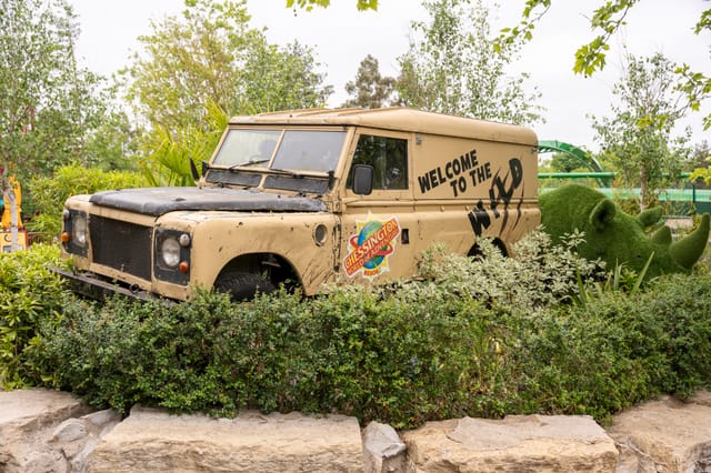 Vintage truck in lush setting at Exclusive Park Hire, perfect for outdoor events and festivals.