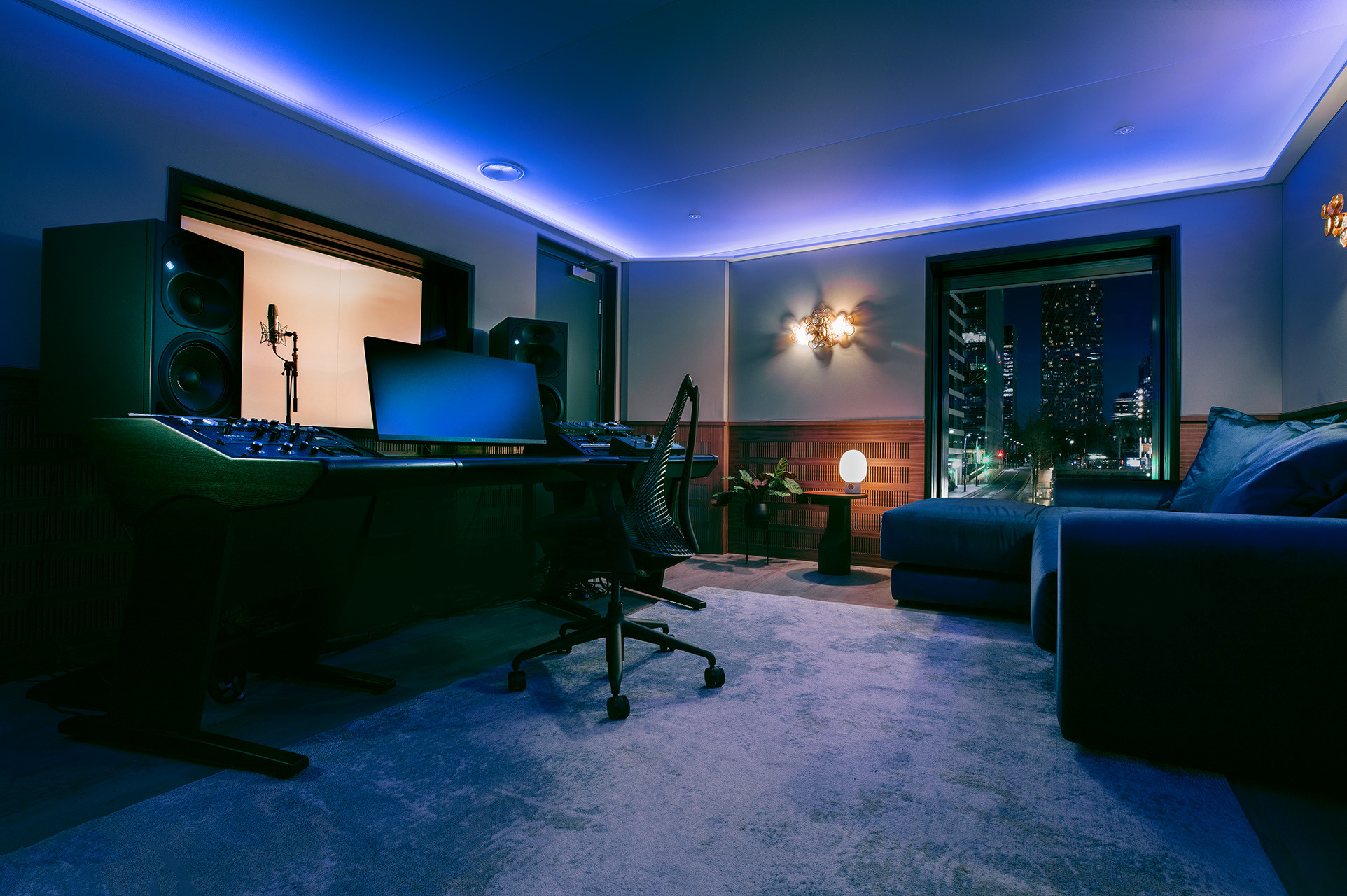 Qube - City Views Recording Studio image 1
