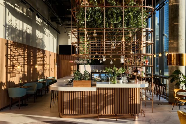 High-end Roof Skybar with copper bar, perfect for corporate cocktail receptions and networking.