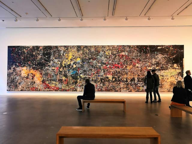 Hauser & Wirth London