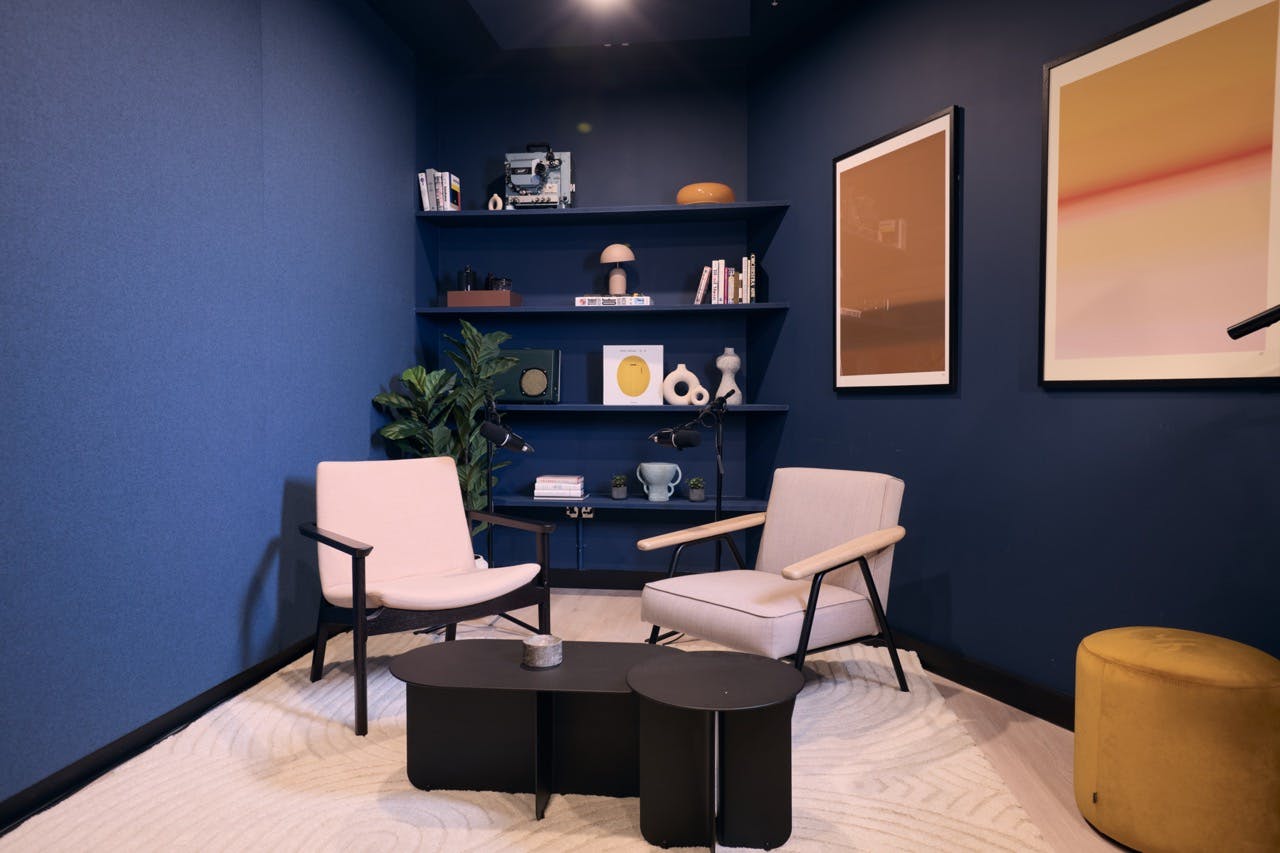 Cozy Pod/Content Studio at Qube Elephant Lounge for meetings and brainstorming sessions.
