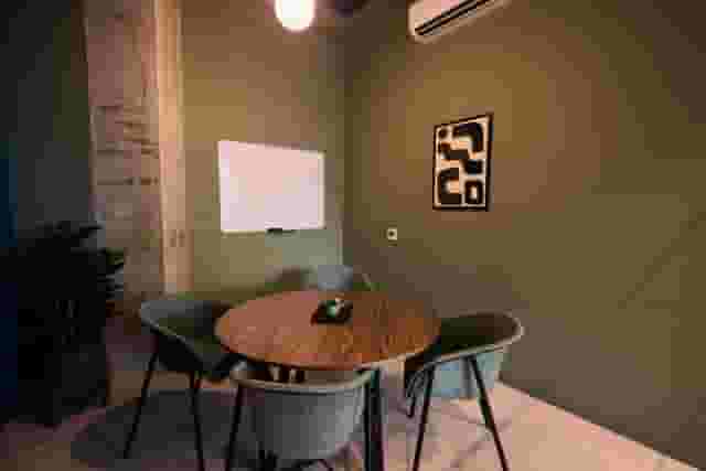 Qube Elephant Lounge & Bar