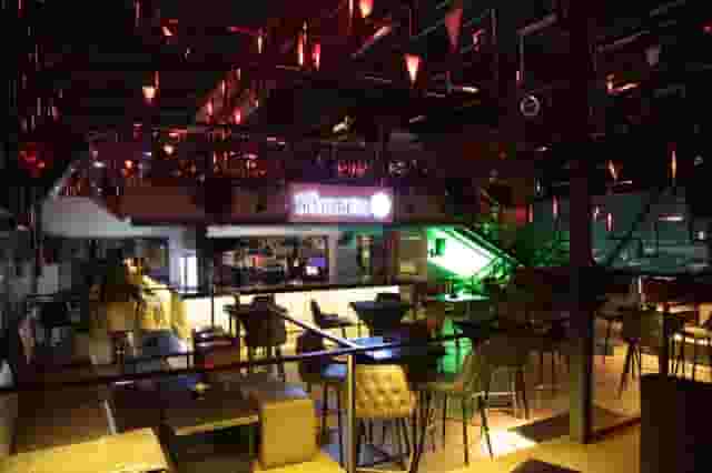 Bar