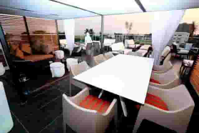Rooftop Bar & Lounge