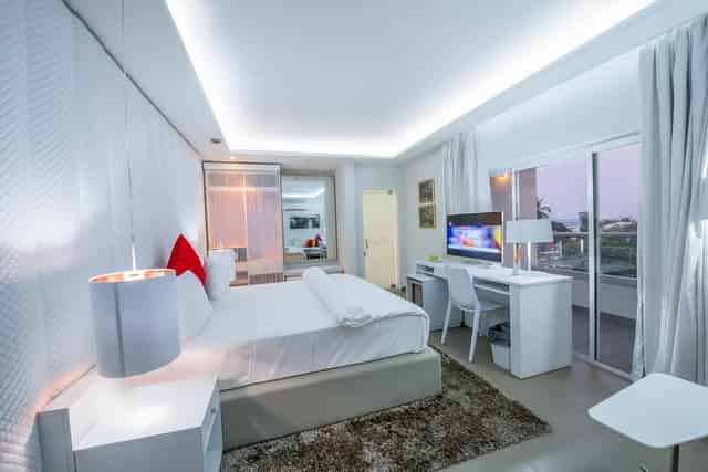 Rooms & Suites