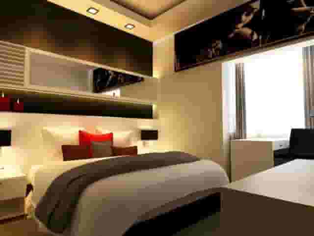 Rooms & Suites