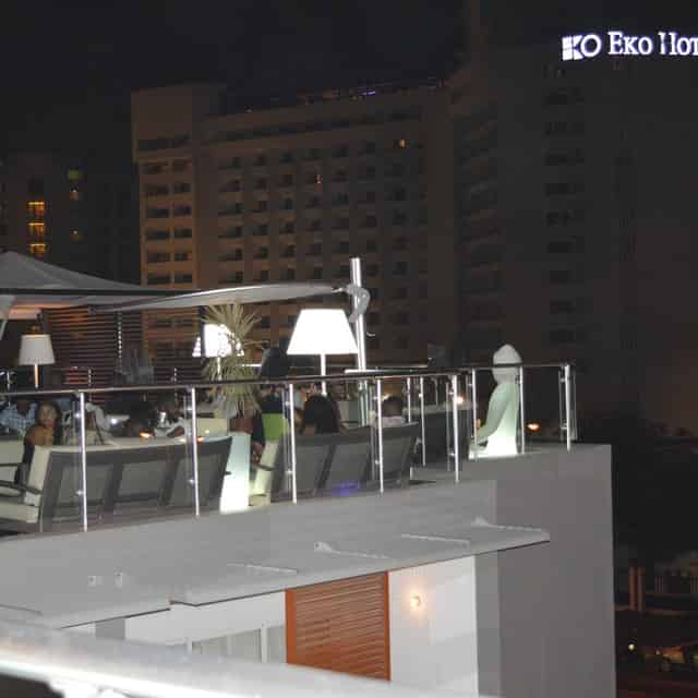 Four Degrees Bar