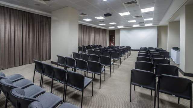 Raphael Meeting Lounge
