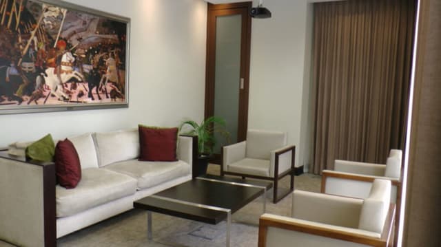 Raphael Meeting Lounge
