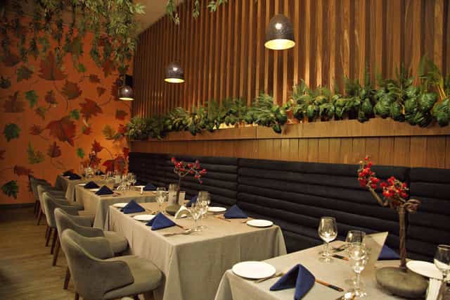 Jinja EbonyLife Place: Modern dining space for networking dinners and corporate social events.