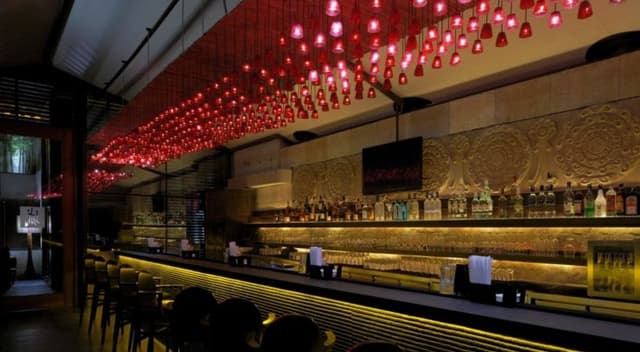 bar