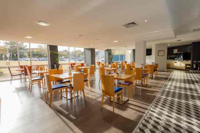 Meetings Express breakout space at Mercure Norwich Hotel for networking events and conferences.