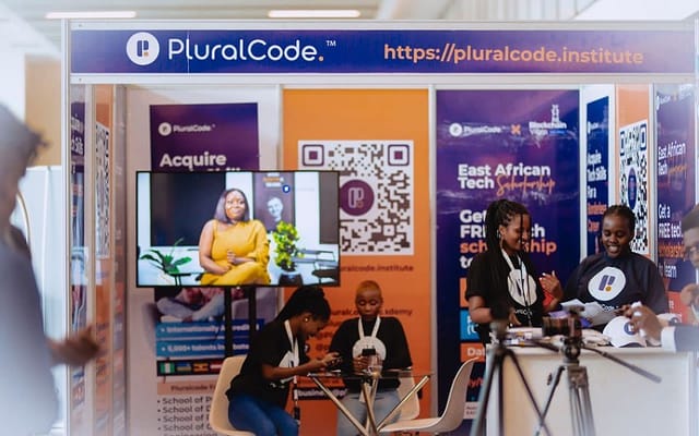 Software training booth at TheNest with digital signage for lead generation and tech workshops.