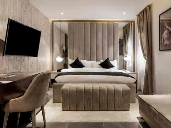 Luxury Villa Monument hotel conference room for VIP executive meetings and corporate events.