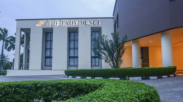 Modern banquet hall at The Providence, ideal for corporate retreats and executive offsite events.