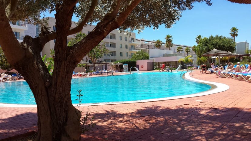 Marina Club Lagos Resort - >Annette Nähkram</a>