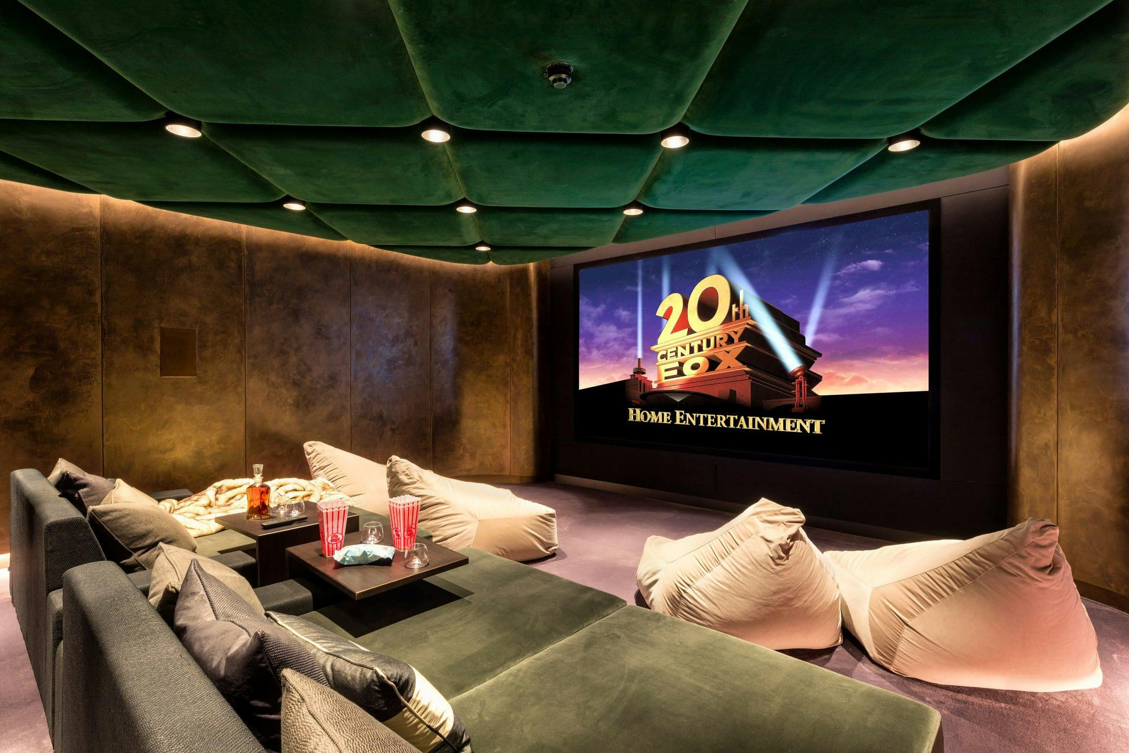 These London properties all have ...