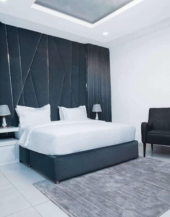 Royale Suite at Mambillah Hotel: Luxury guest room for VIP accommodations and executive travel.
