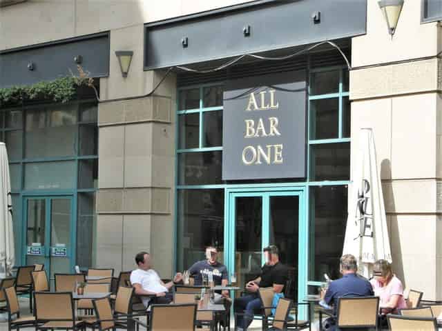 Bar