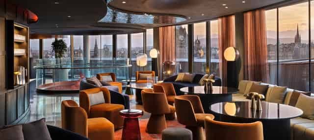 One Square Bar & Brasserie