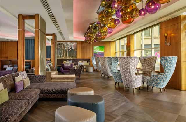 One Square Bar & Brasserie