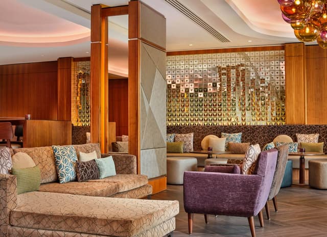 One Square Bar & Brasserie