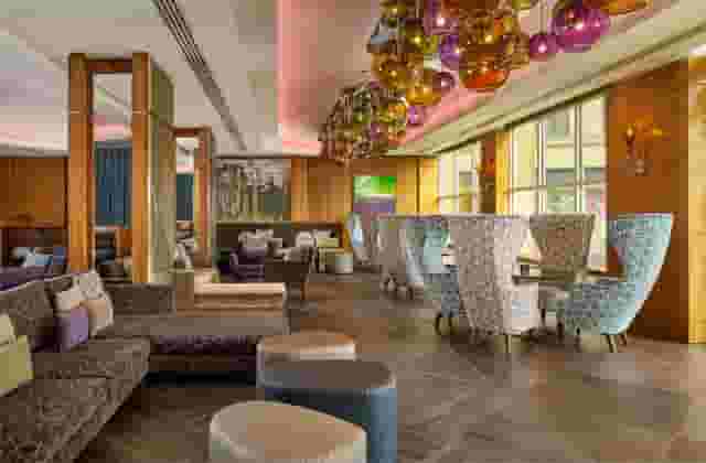 One Square Bar & Brasserie