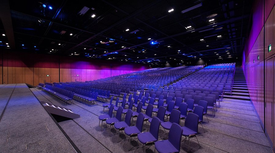 Quincentenary Conference Centre - image 1