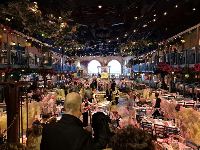 Machinekamer at Schiecentrale: industrial event venue for themed galas and corporate branding.