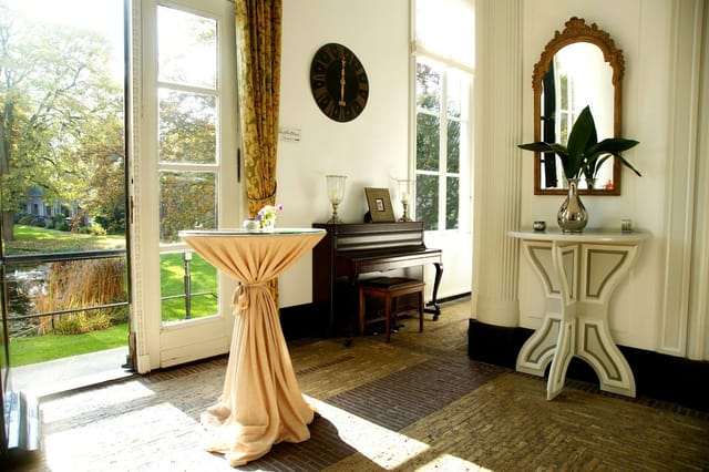 Regentensalon event space with cocktail tables for professional receptions and venue hire.