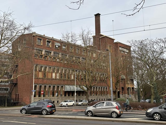 The Brewmaster Rotterdam: Industrial venue for product launches and creative workshops.