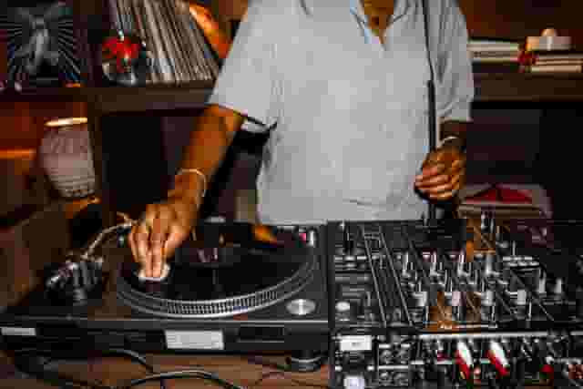 Qube Elephant Lounge & Bar