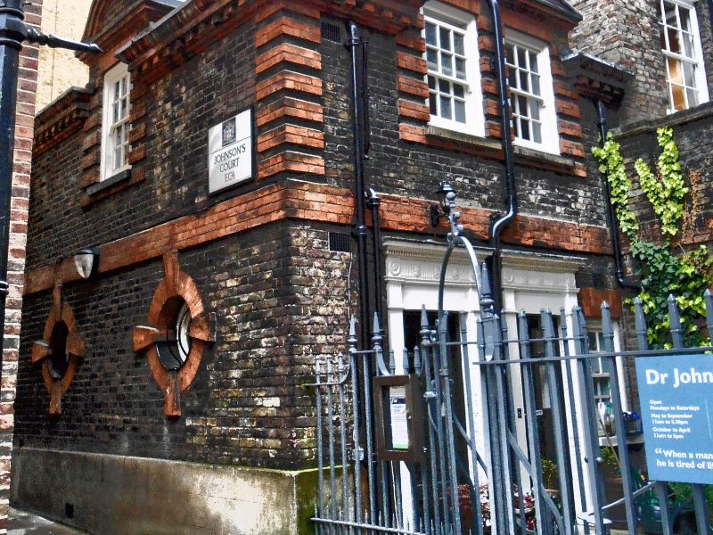 Dr Johnson's House (London) - Visitor Information & Reviews