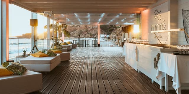 Pine Cliffs Resort
