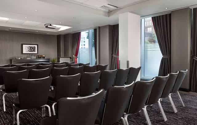 DoubleTree by Hilton Woking