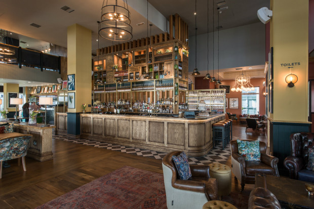 The Waterside London Fulham | Waterside Imperial Wharf Bar Reviews | DesignMyNight