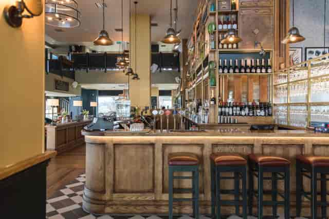The Snug at The Waterside: High-end bar venue for intimate post-conference networking receptions.