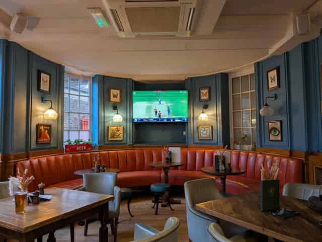 The Manor Arms